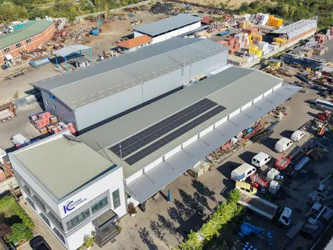Krovna solarna elektrana IC Systems u industrijskoj zoni Kruševca